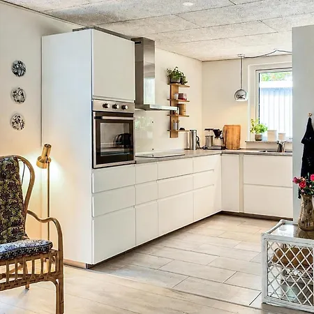 Cozy In With Wifi Holiday home