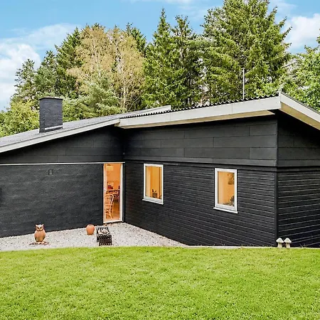 Holiday home Cozy In With Wifi *